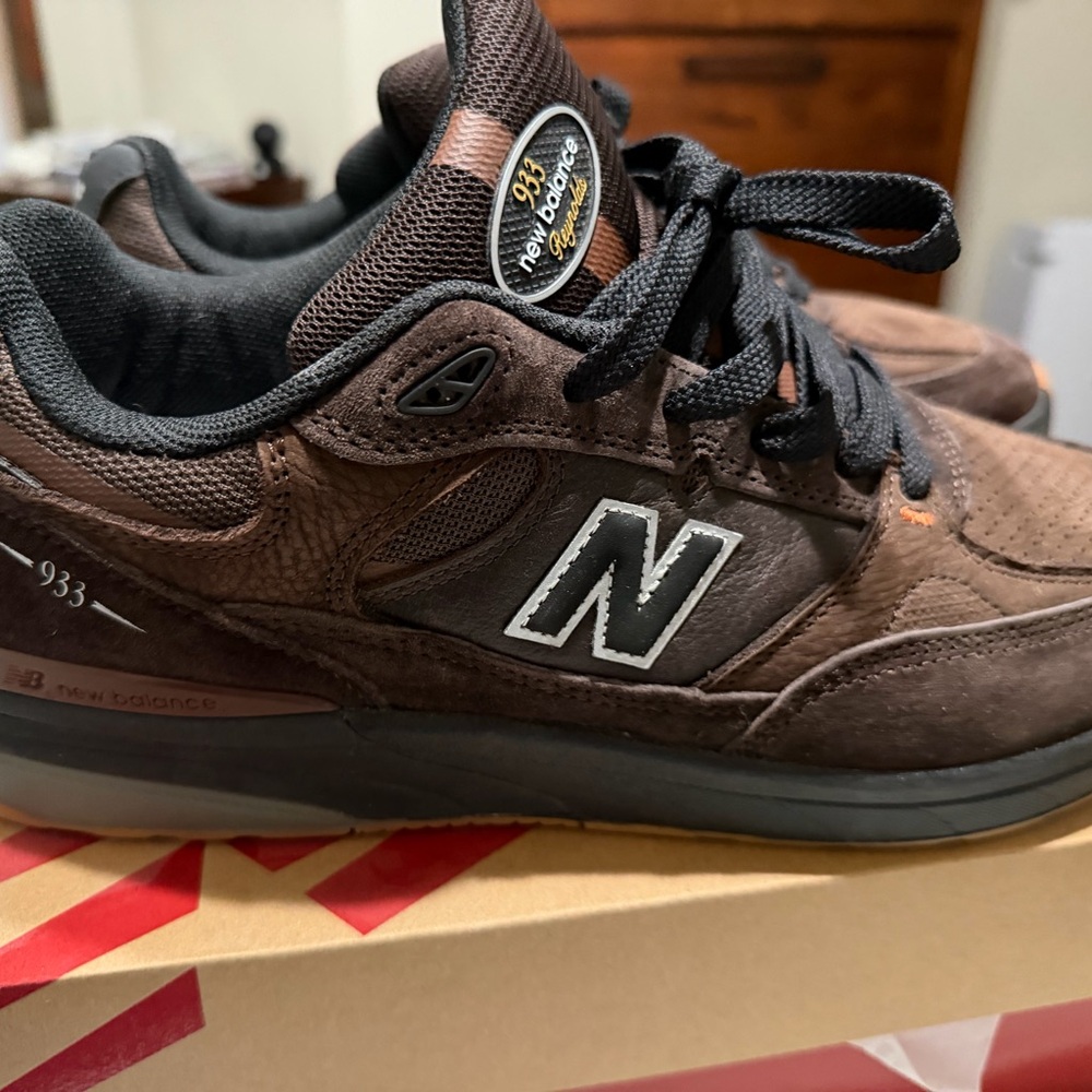 New Balance Black brown Andrew Reynolds’s 933 - Picture 3 of 5
